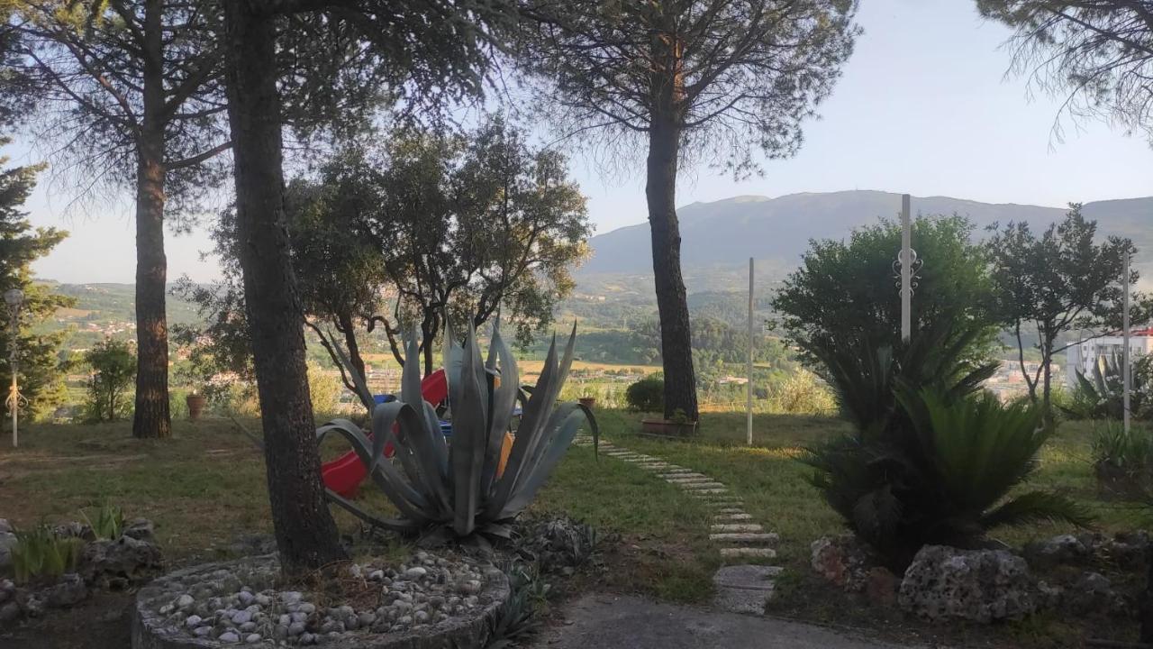 Parco Dei Gelsomini Panzió Ascoli Piceno megye Kültér fotó